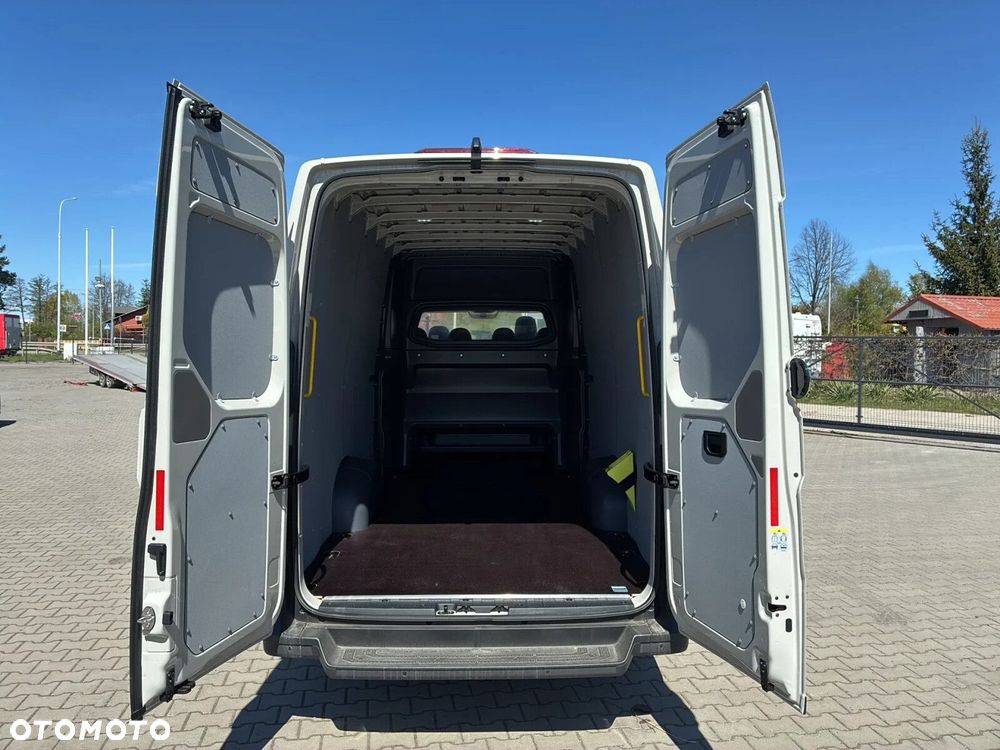 Volkswagen Crafter 35 Brygadówka/LONG Fugron/L5H3, 2.0BiTDI 177KM, 4490mm, Wysoki dach, r.o. 4490 - 10