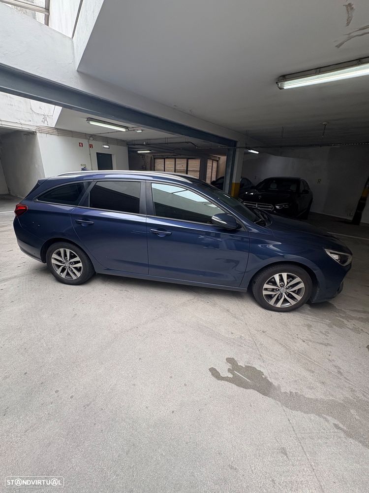 Hyundai i30 CW - 10