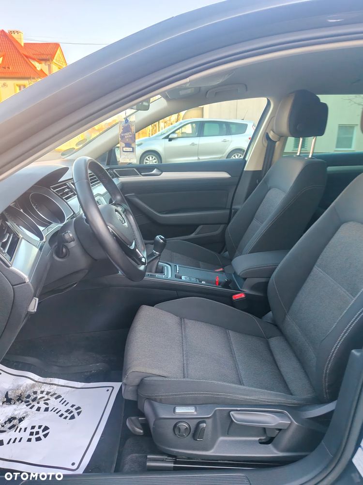 Volkswagen Passat 2.0 TDI (BlueMotion Technology) Comfortline - 7