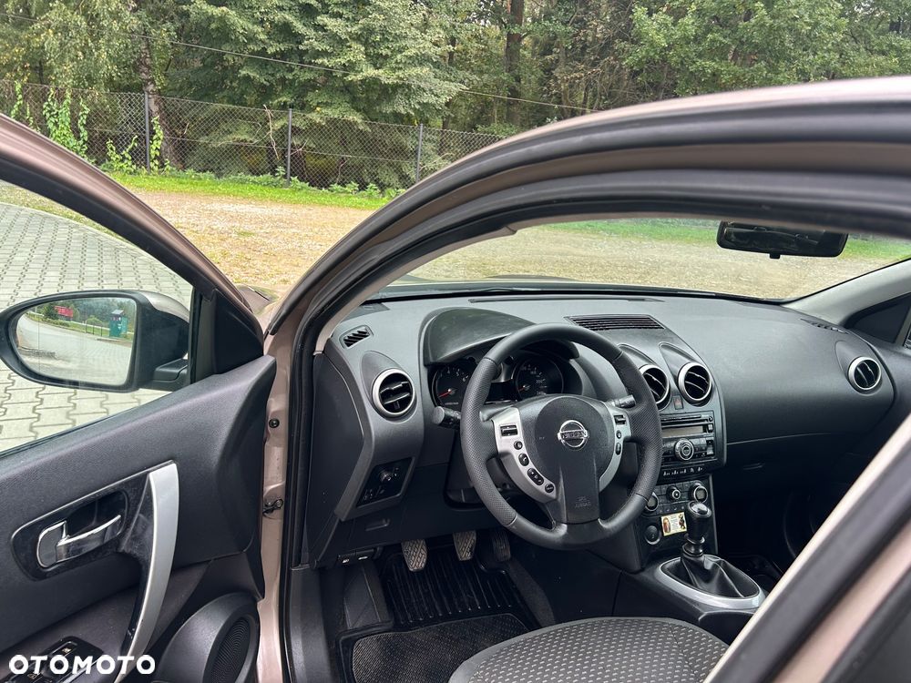 Nissan Qashqai - 10