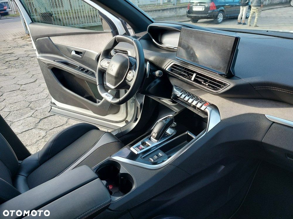 Peugeot 3008 - 16