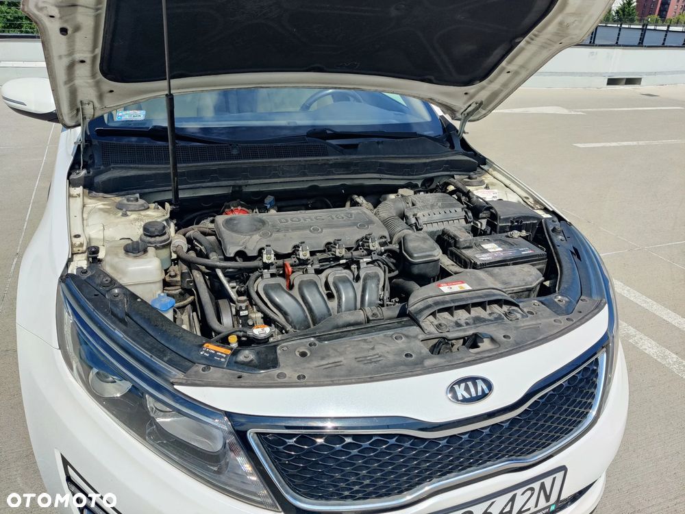 Kia Optima - 27