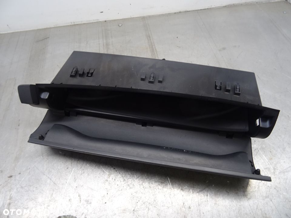 TOYOTA VERSO 09-12 2.2 D-CAT SCHOWEK PASAŻERA 55437-0F020 - 2