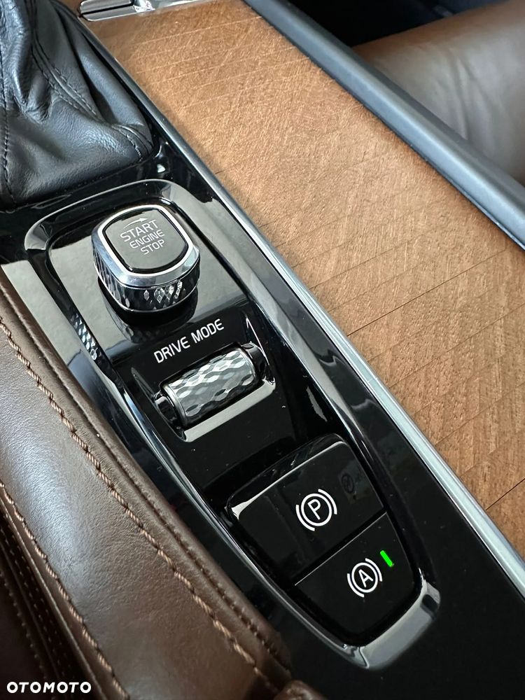 Volvo S90 D5 AWD Inscription - 26