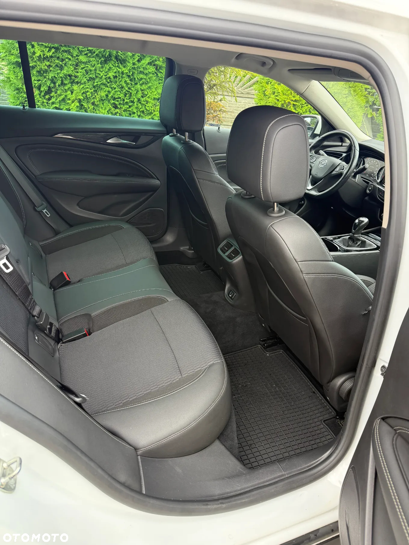 Opel Insignia Country Tourer 2.0 Diesel Exclusive - 18