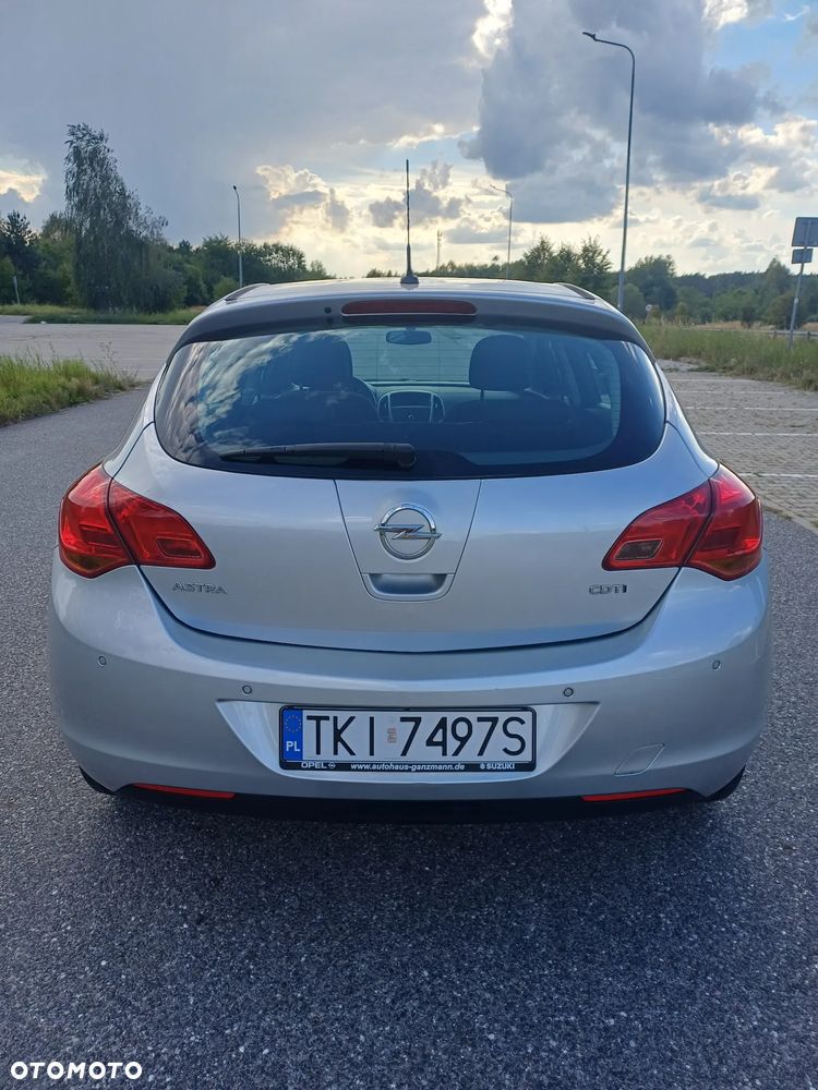 Opel Astra 1.7 CDTI ecoFLEX - 6