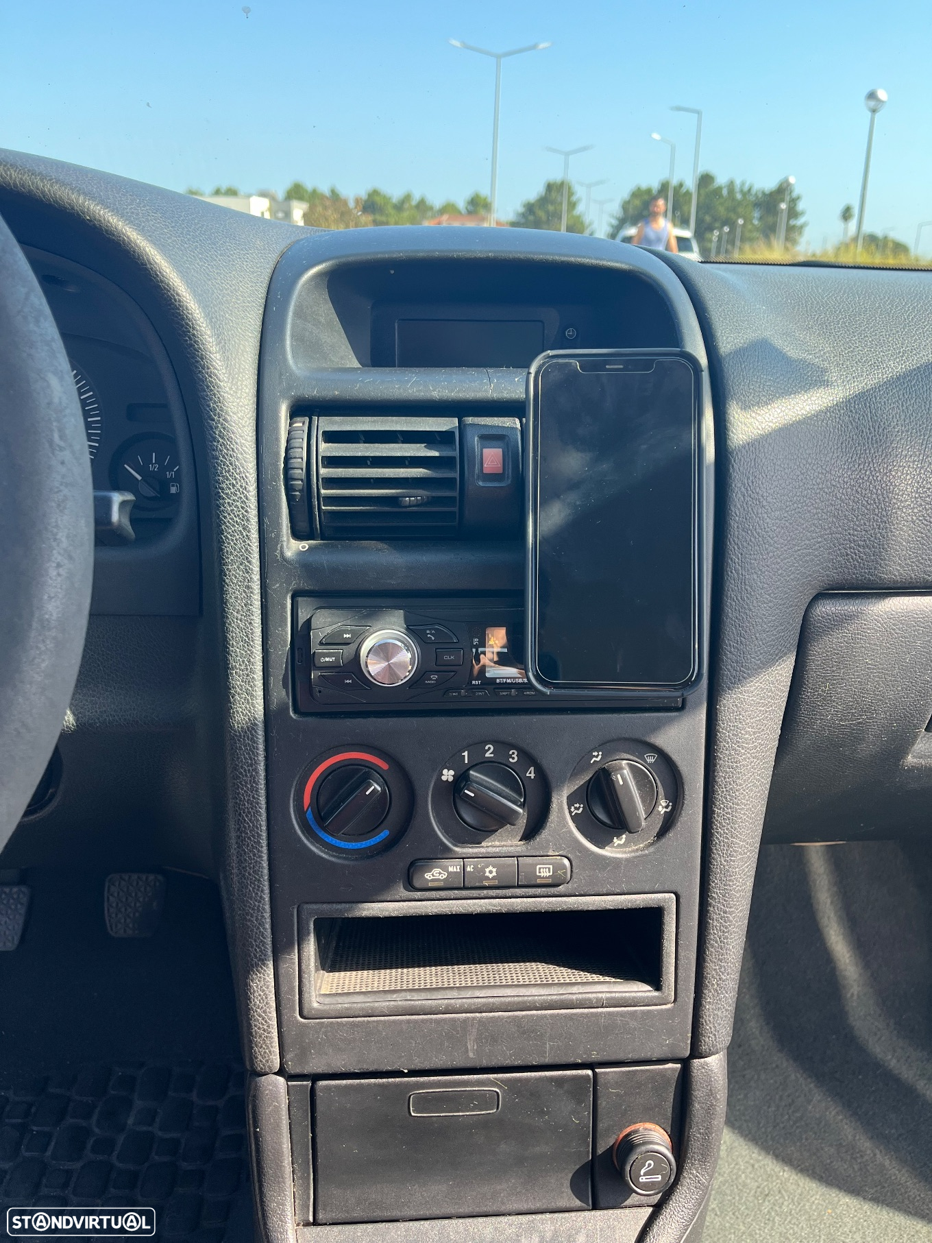 Opel Astra Caravan - 6