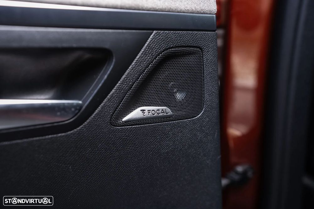 Peugeot 3008 2.0 BlueHDi GT EAT8 - 11