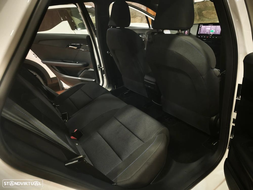 MG MG4 51 kWh Standard - 12