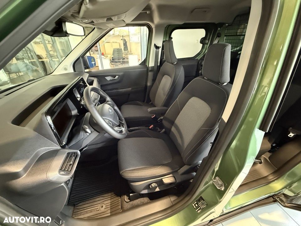 Ford Transit Courier - 8