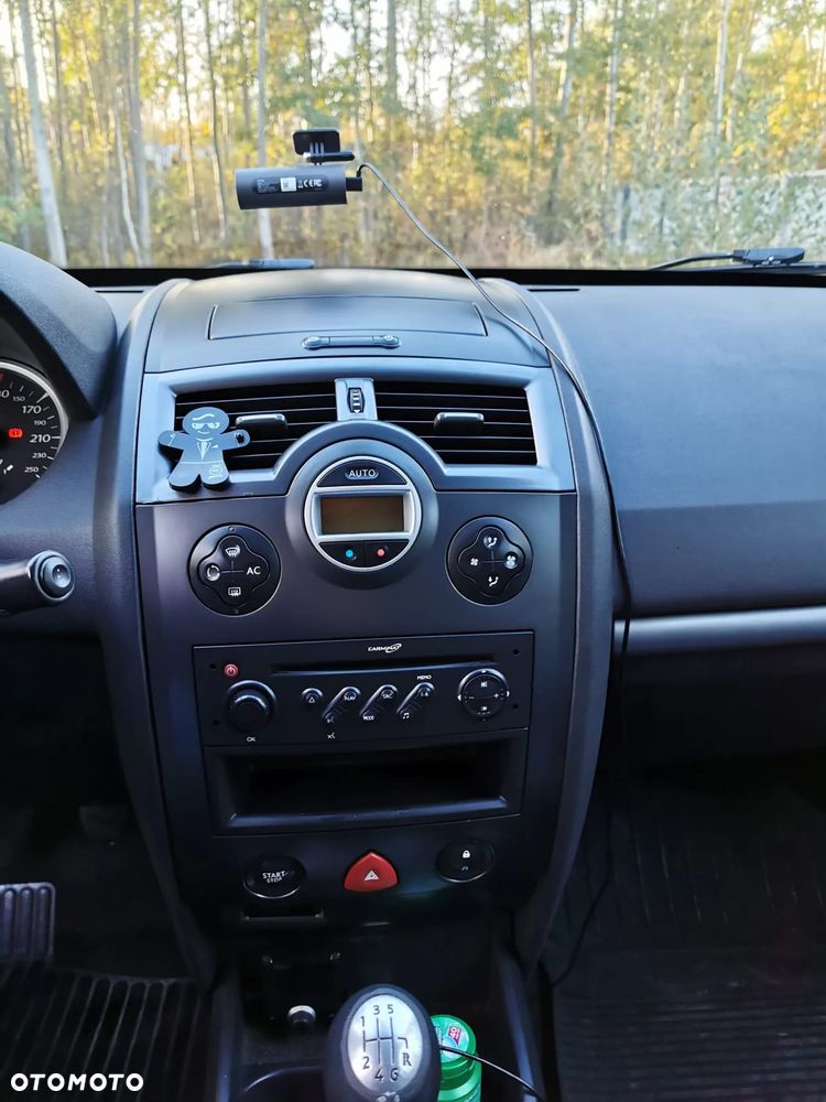 Renault Megane Grandtour dCi 130 FAP Dynamique - 21