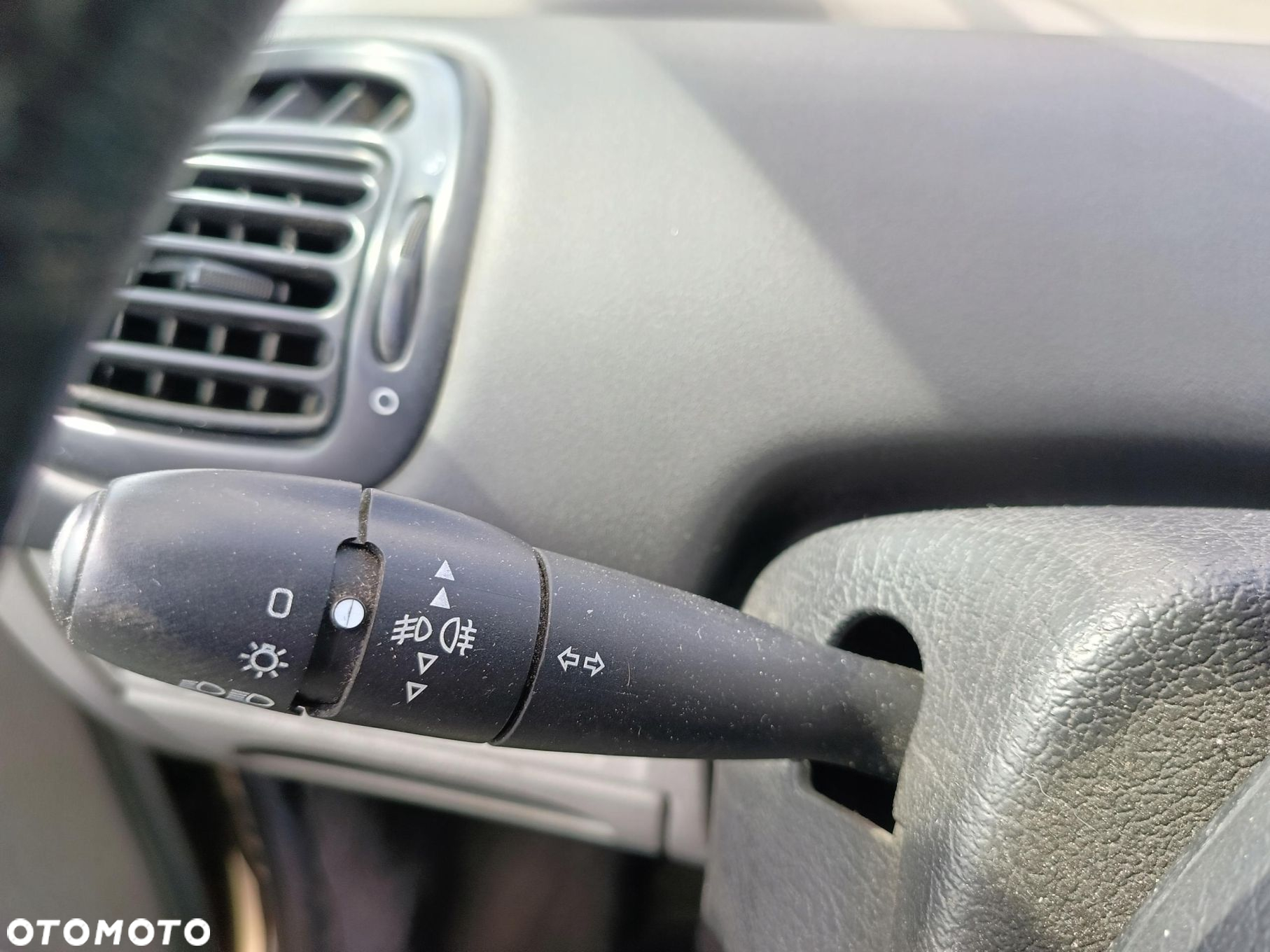 Citroen Xsara Picasso 1 I FL 04-07 WŁĄCZNIK PRZEŁĄCZNIK ZESPOLONY ŚWIATEŁ - 3