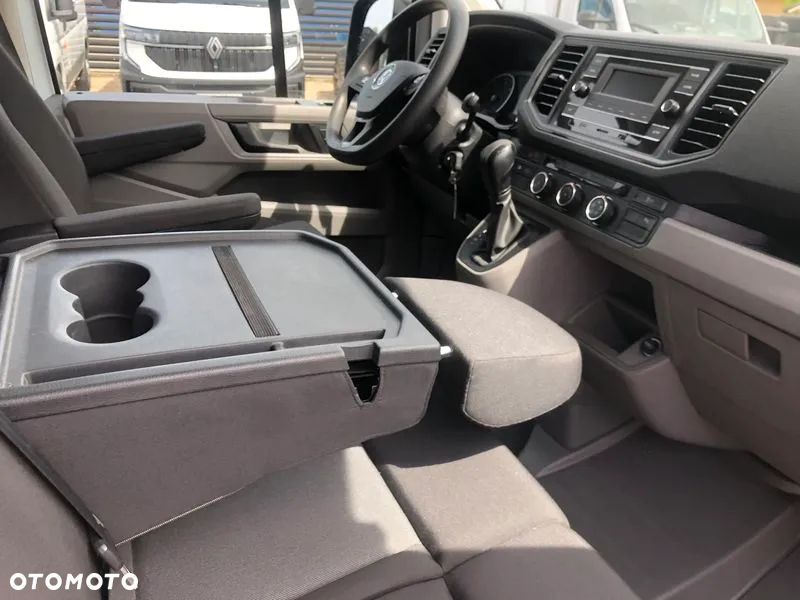Volkswagen CRAFTER MAXI LONG AUTOMAT DSG8 2.0TDI 177KM Salon Polska - 26