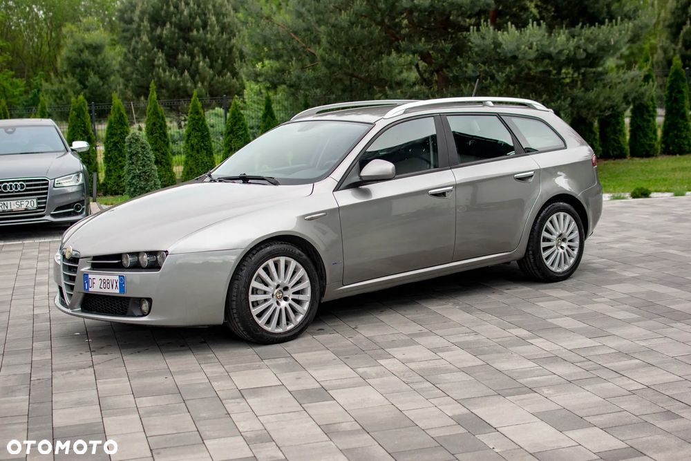 Alfa Romeo 159 - 8
