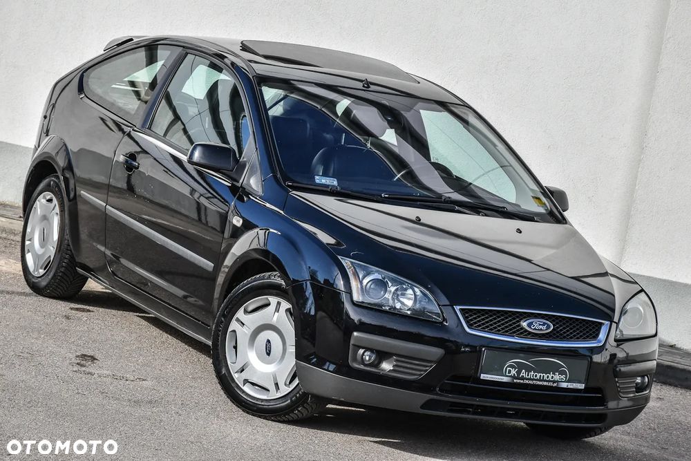 Ford Focus 1.6 16V Titanium - 2
