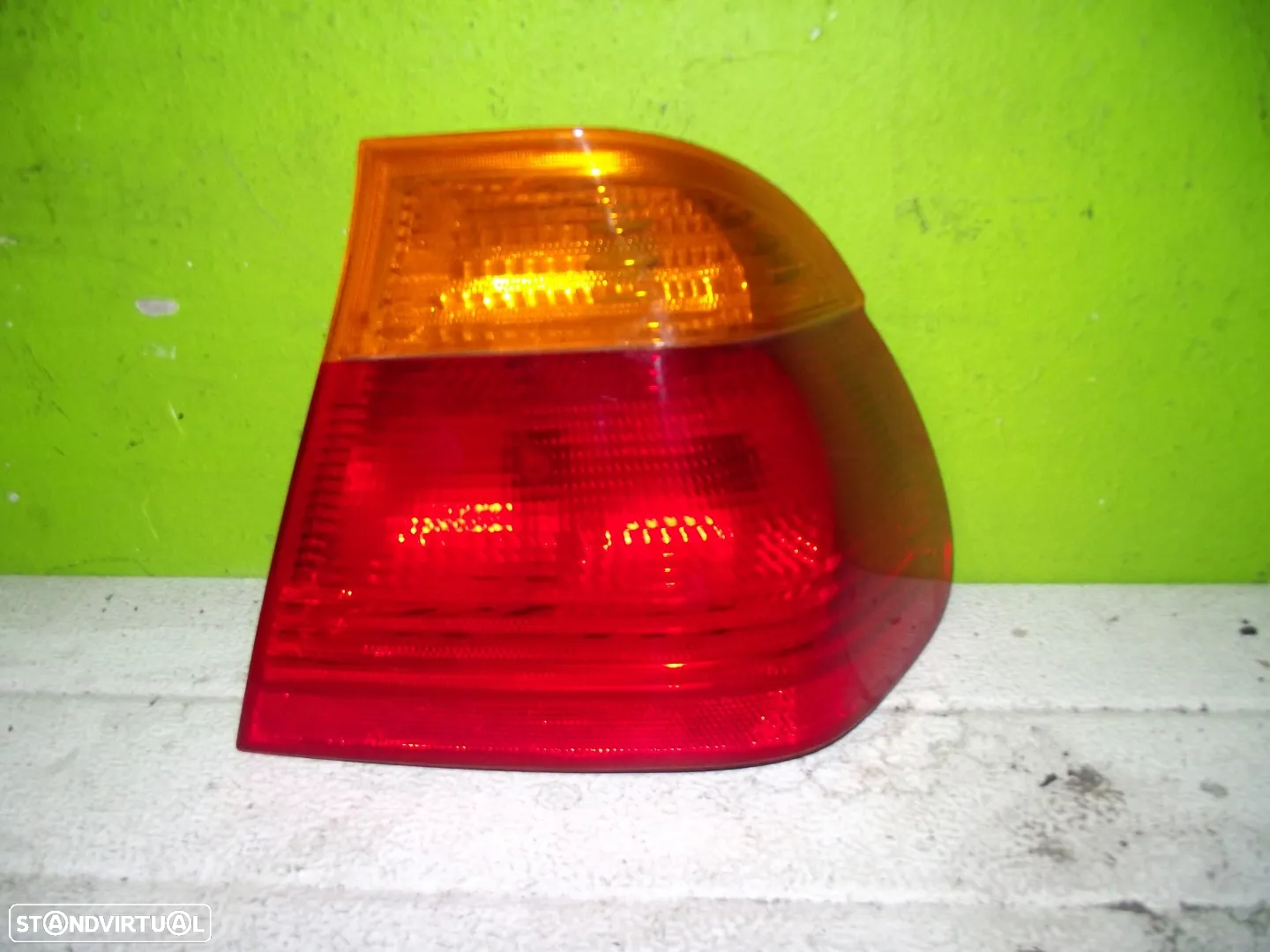 Farolim Trás Direito Bmw E46 4P - 1998 / 2001 - 2