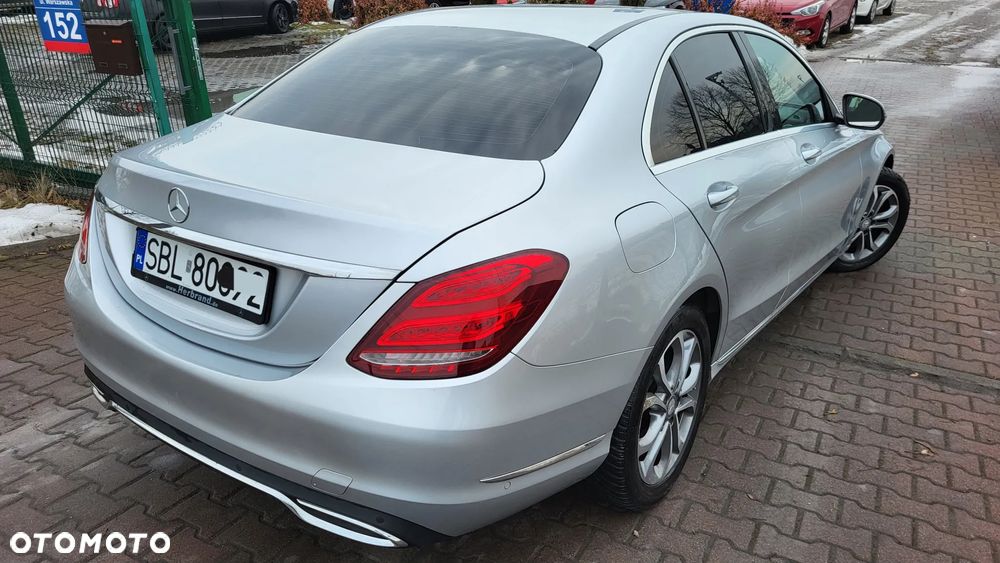 Mercedes-Benz Klasa C 180 (BlueEFFICIENCY) Avantgarde - 20