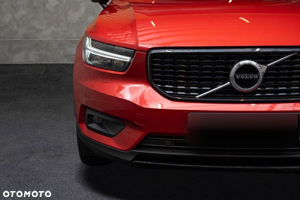Volvo XC 40 T5 Twin Engine DKG R-Design - 4