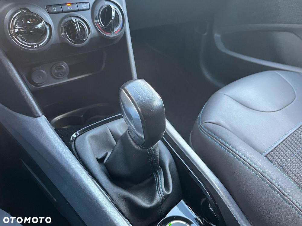 Peugeot 2008 PureTech 110 Stop&Start Urban Move - 26