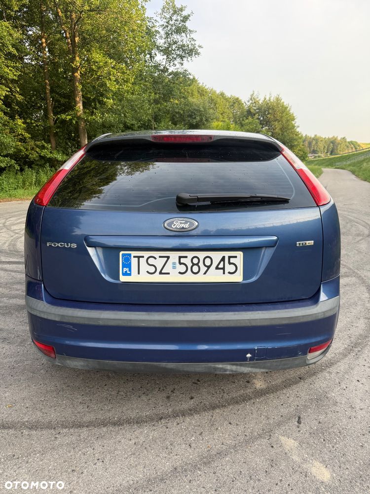 Ford Focus 1.8 TDCi Ambiente - 4