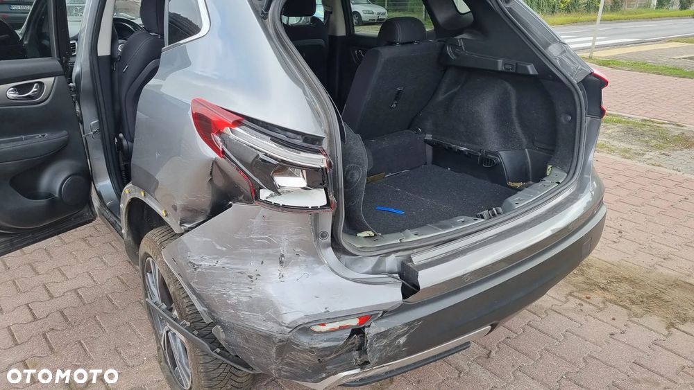 Nissan Qashqai 1.6 DCi Tekna - 27