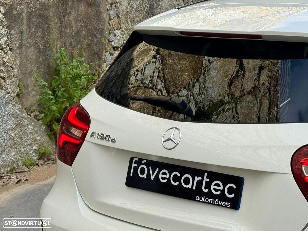 Mercedes-Benz A 180 d AMG Line Aut. - 18