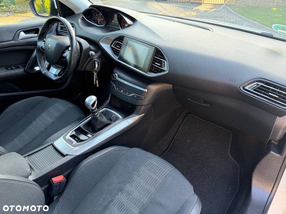 Peugeot 308 1.5 BlueHDi Active Pack S&S - 27