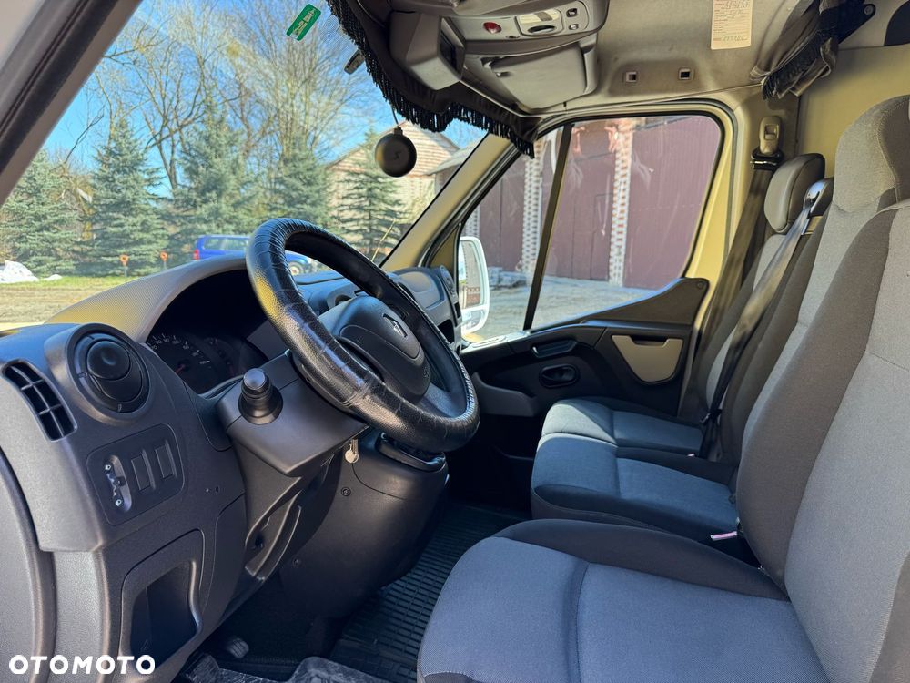 Renault Master - 15