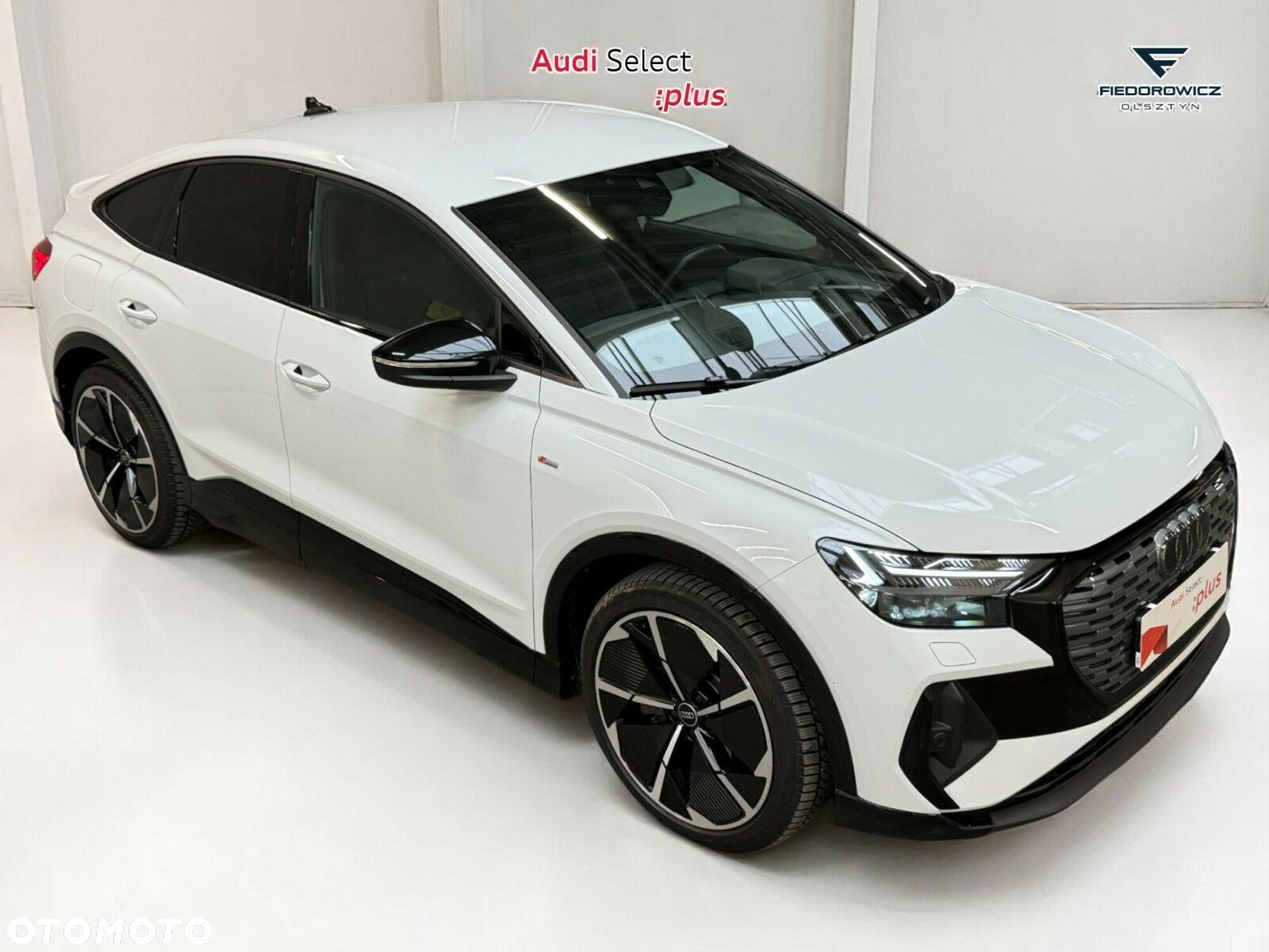 Audi Q4 - 16