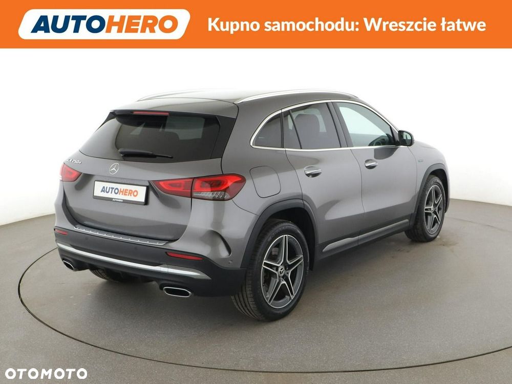 Mercedes-Benz GLA 250 e PHEV AMG Line 8G-DCT - 8