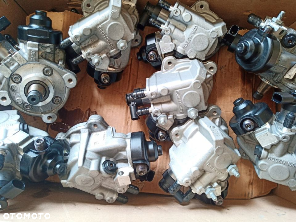 POMPA WTRYSKOWA VW GOLF AUDI A4 A5 A6 2.0 TDI - 2