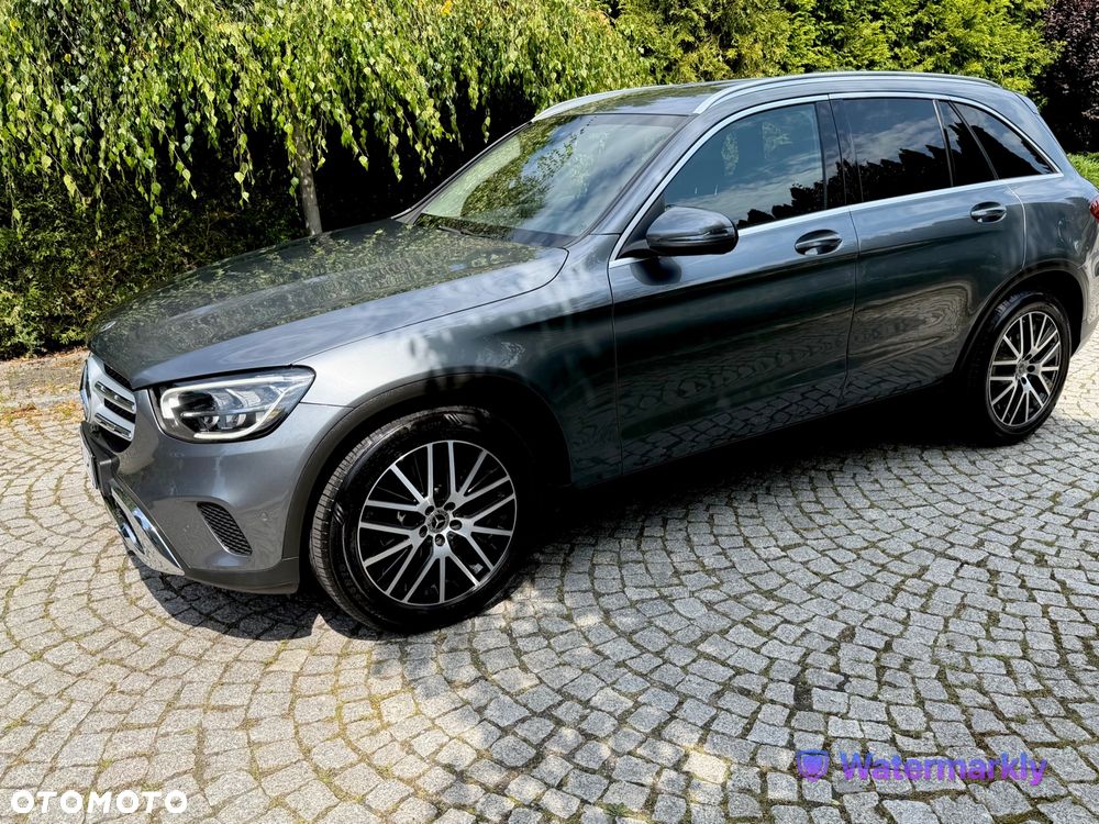 Mercedes-Benz GLC 200 d 4Matic 9G-TRONIC Exclusive - 3