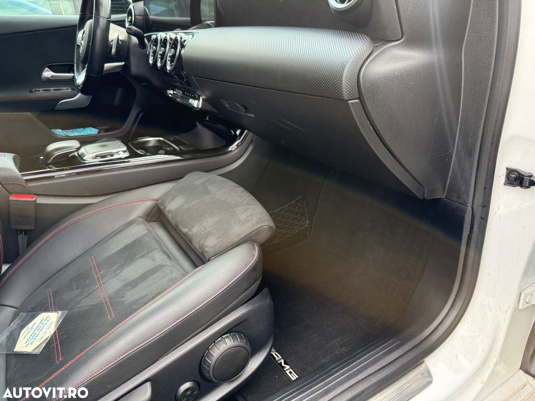 Mercedes-Benz A 180 d 7G-DCT AMG Line - 28