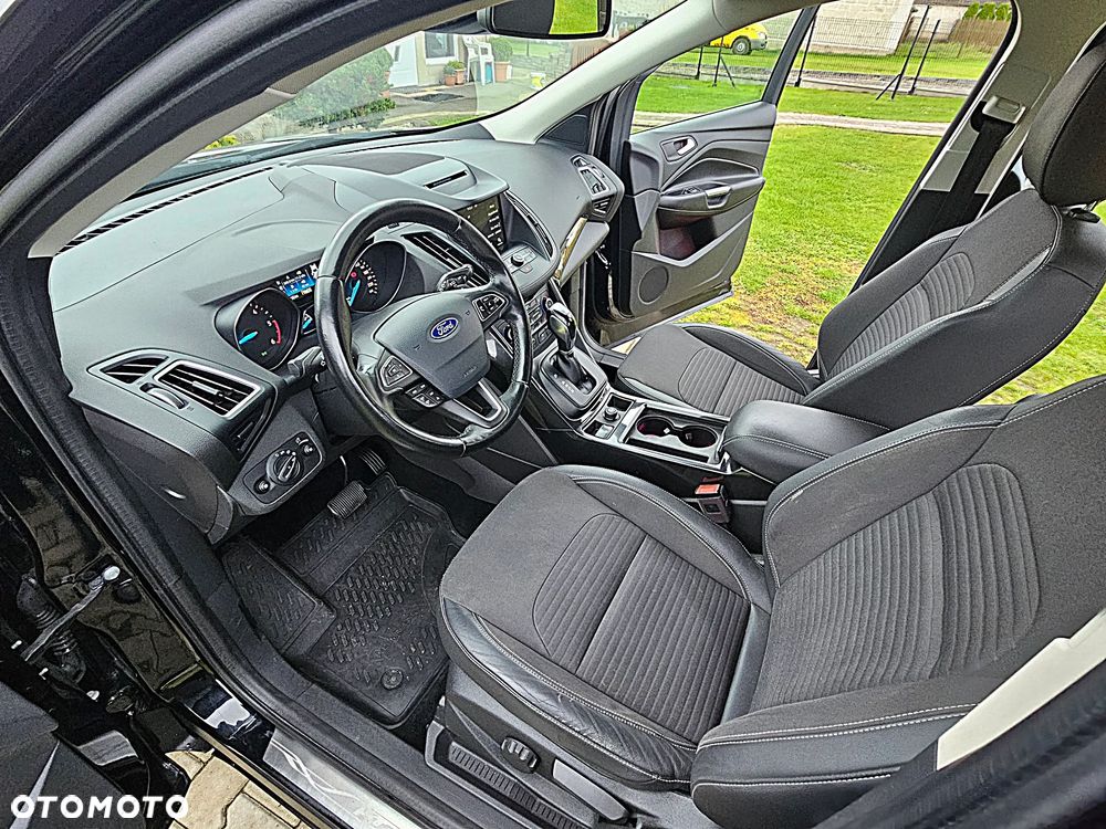 Ford Kuga 2.0 TDCi 4x4 Titanium - 32