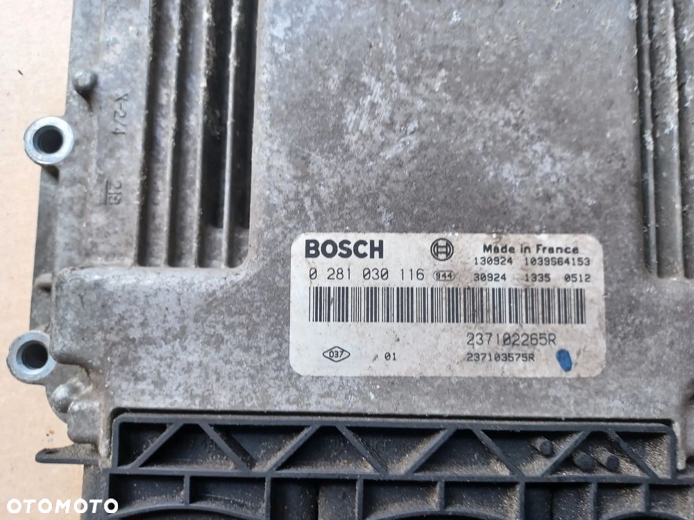 KOMPUTER  SILNIKA RENAULT MASTER III 2.3 DCI 0281030116 - 2