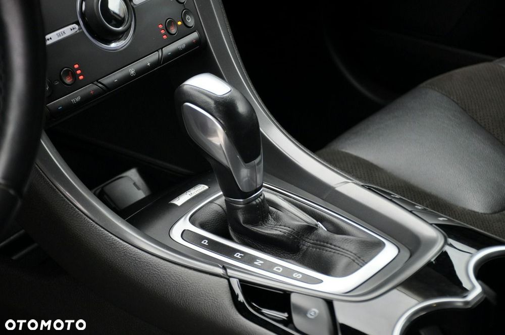 Ford Mondeo - 34