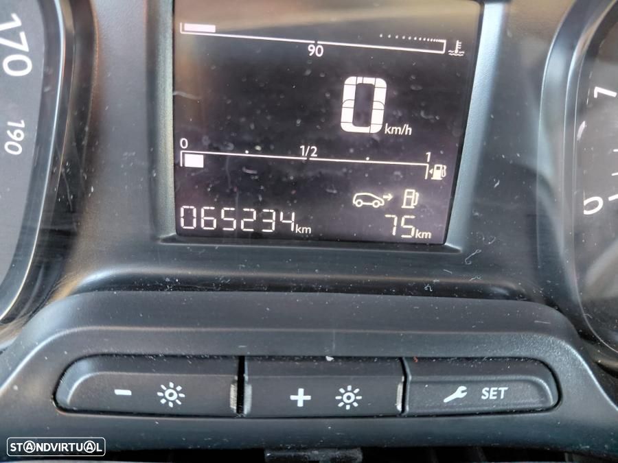 Citroën Jumpy 2.0 BlueHDi 145 - 11