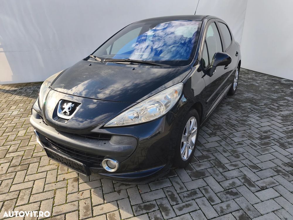 Peugeot 207 1.6HDI Trendy - 1
