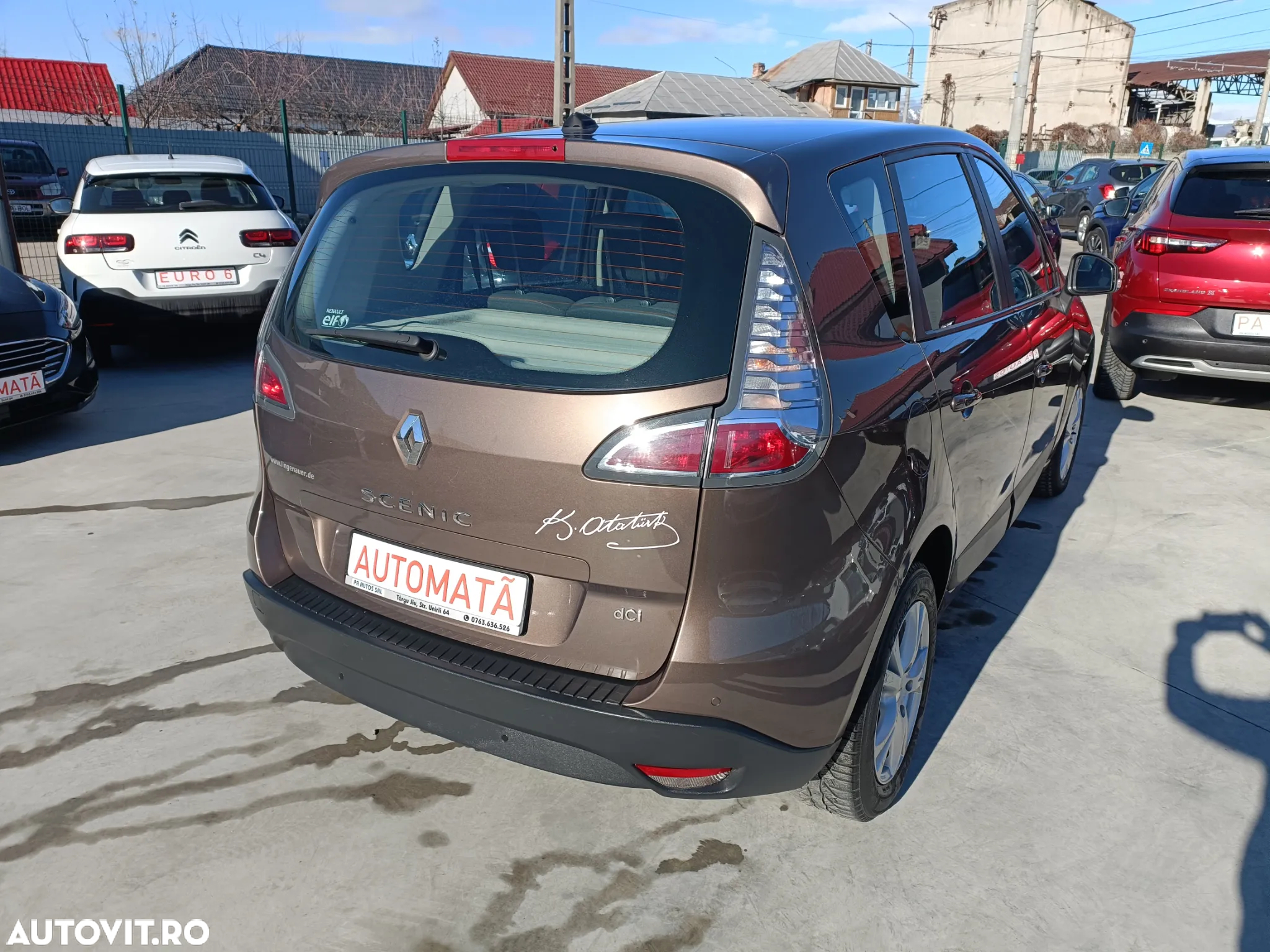 Renault Scenic dCi 110 EDC LIMITED - 8
