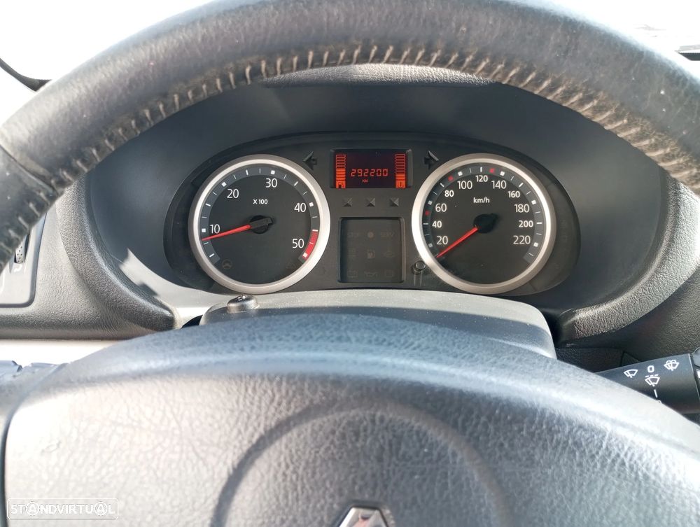 Renault Clio 1.5 dCi Dynamique Luxe - 16