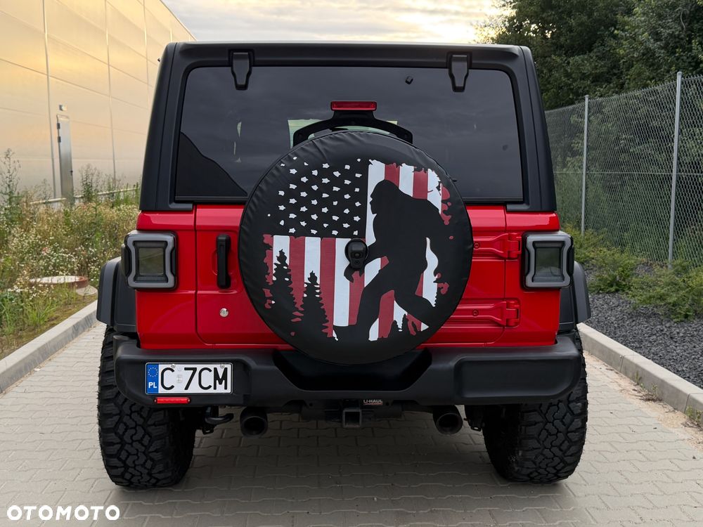 Jeep Wrangler - 10