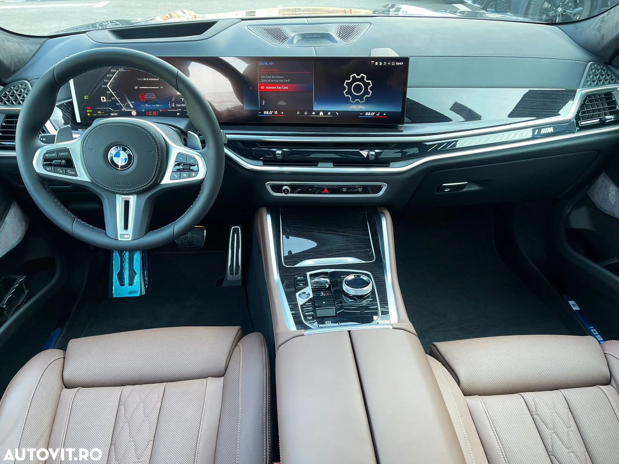 BMW X6 M M60i xDrive AT MHEV - 12