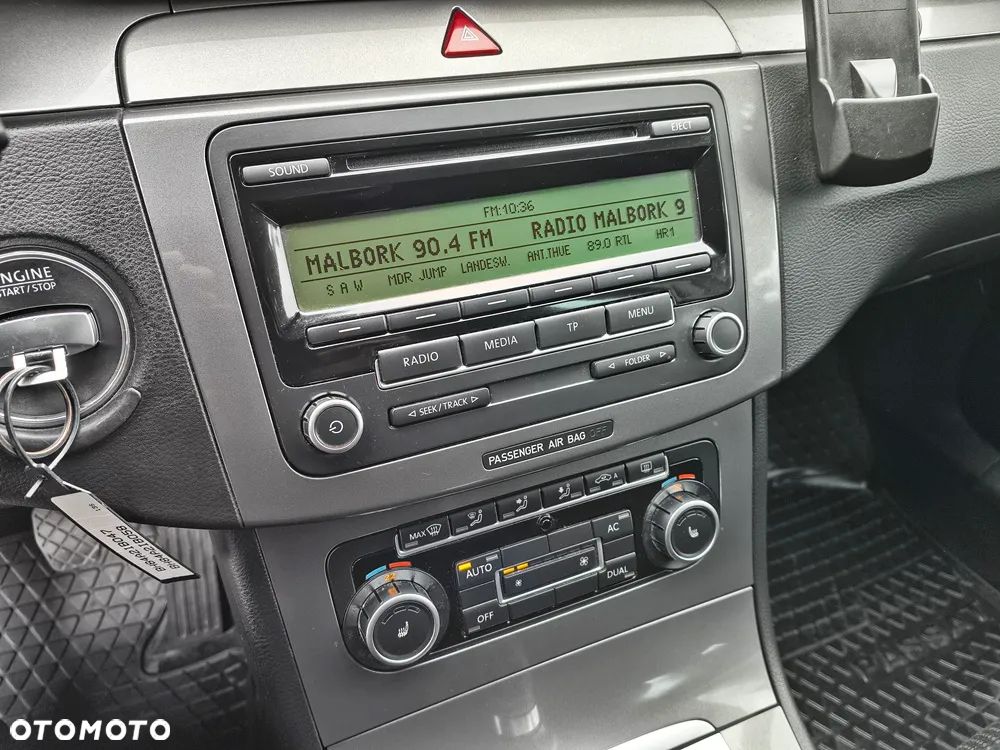 Volkswagen Passat 2.0 TDI DPF Comfortline - 31