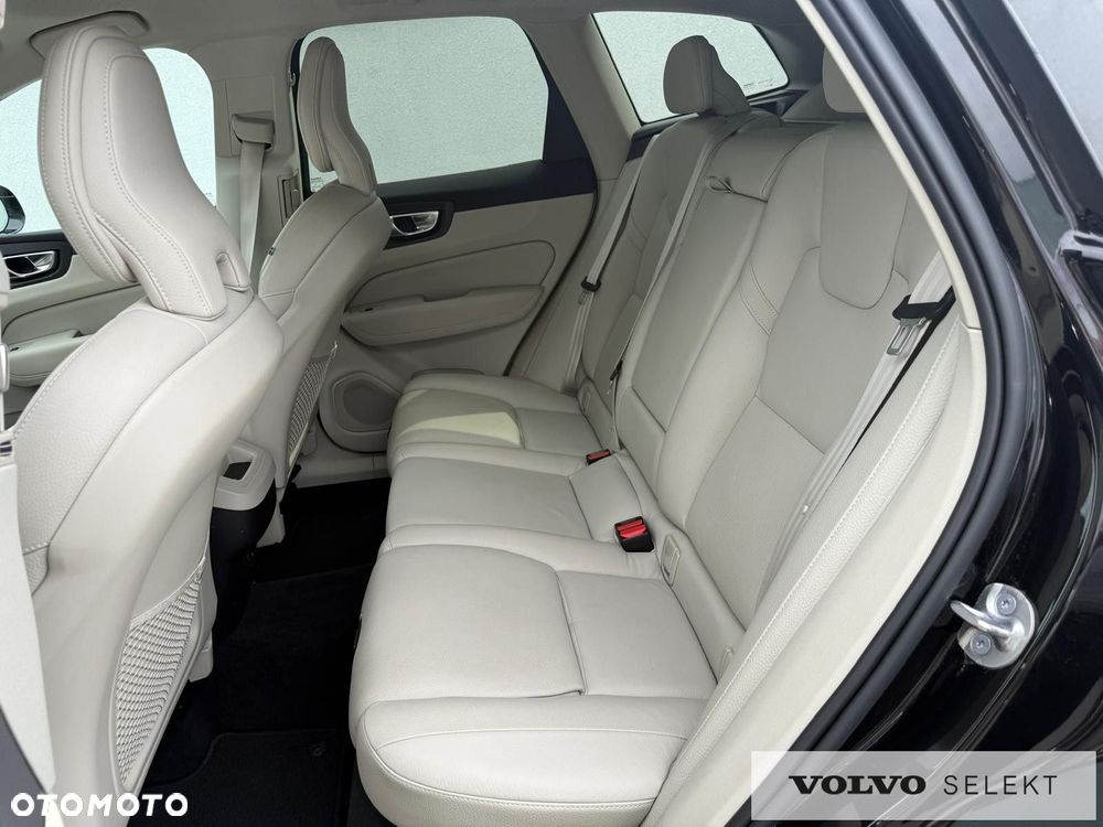 Volvo XC 60 - 18