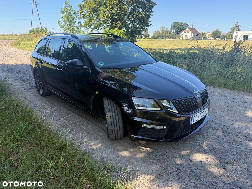 Skoda Octavia 2.0 TDI RS Challenge DSG - 5