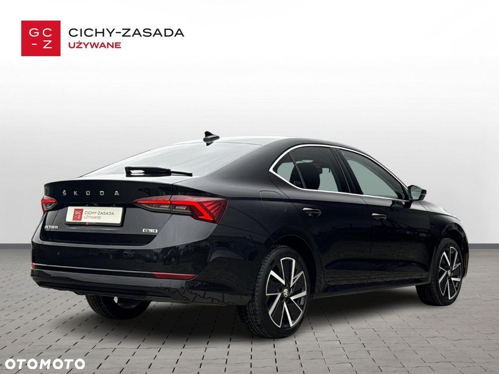 Skoda Octavia 1.5 TSI ACT Style DSG - 5