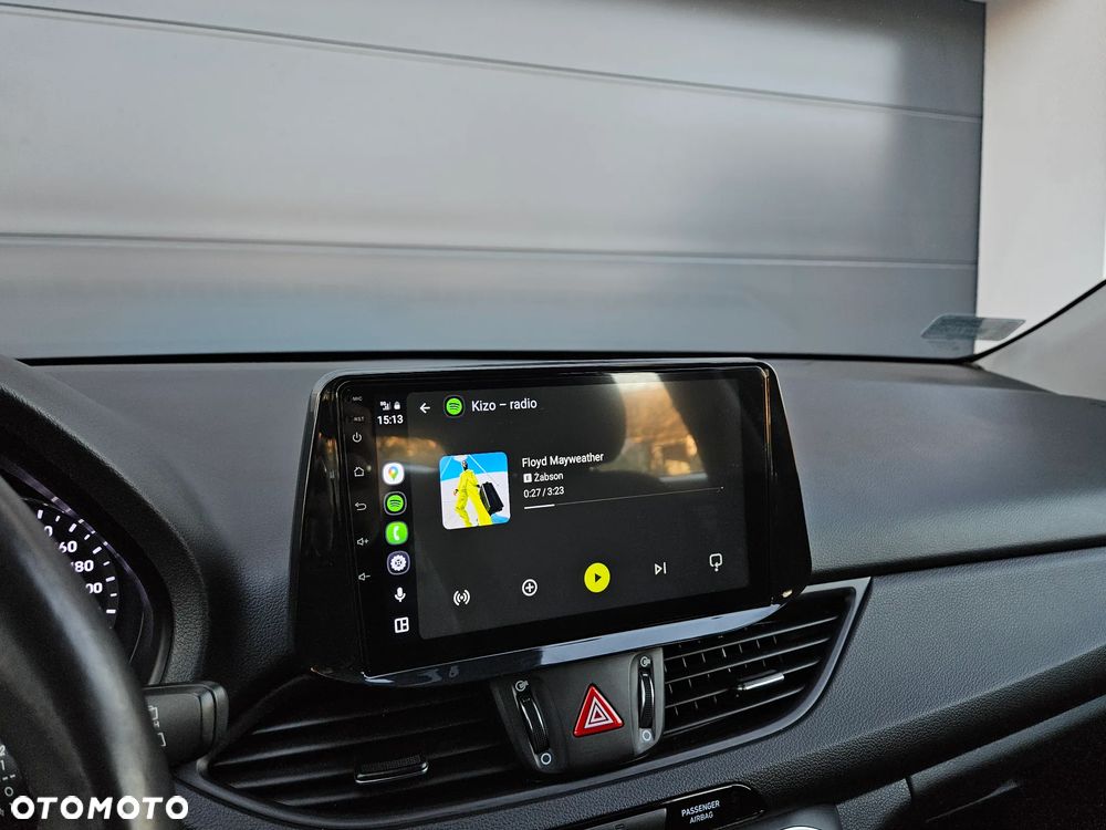 Hyundai i30 1.5 DPI Classic + - 35