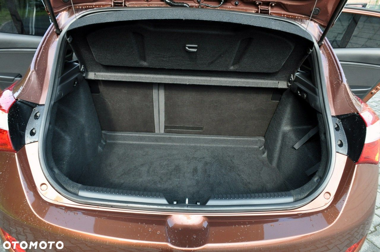 Hyundai i30 - 36