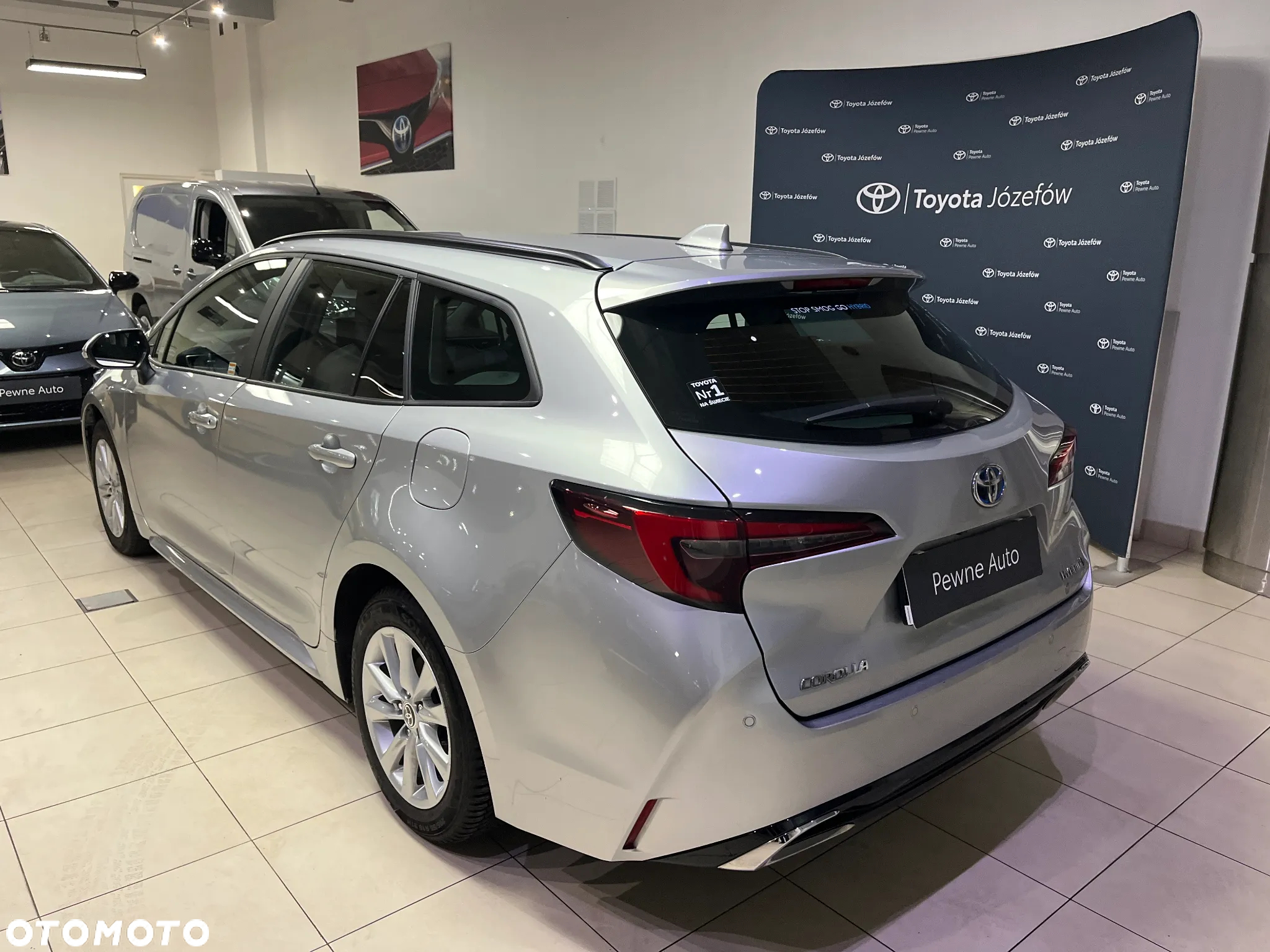 Toyota Corolla - 2