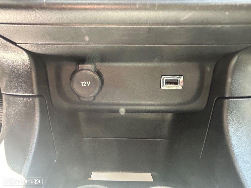 Citroën C3 1.2 PureTech C-Series - 21